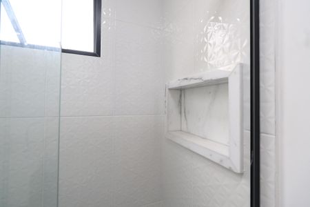 Apartamento para alugar com 60m², 2 quartos e sem vagaBanheiro