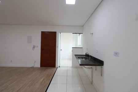 Apartamento para alugar com 60m², 2 quartos e sem vagaCozinha