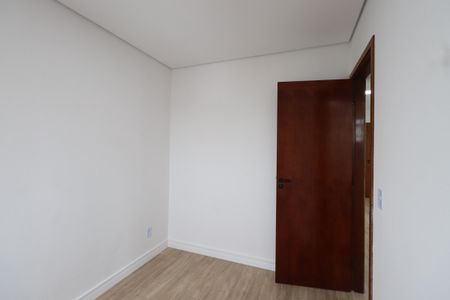 Apartamento para alugar com 60m², 2 quartos e sem vagaQuarto 2