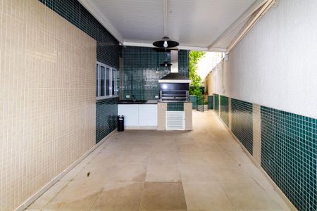 Apartamento para alugar com 50m², 2 quartos e 1 vaga Apartamento para alugar com 50m², 2 quartos e 1 vagaÁrea comum - Churrasqueira