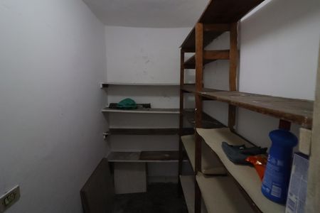 Casa à venda com 82m², 2 quartos e 1 vagaQuarto de Serviço