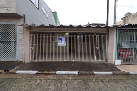 Casa à venda com 82m², 2 quartos e 1 vagaFachada