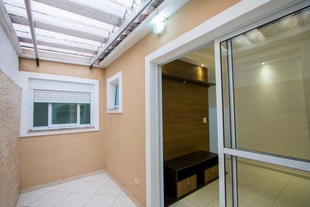 Apartamento à venda com 67m², 2 quartos e 1 vagaÁrea externa