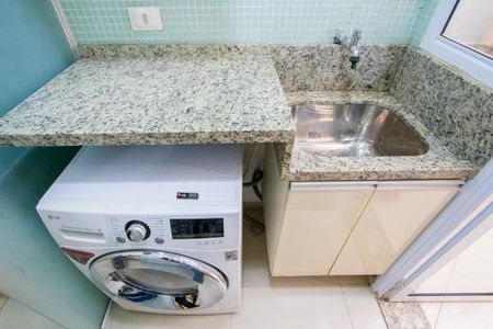 Apartamento à venda com 67m², 2 quartos e 1 vagaÁrea de serviço