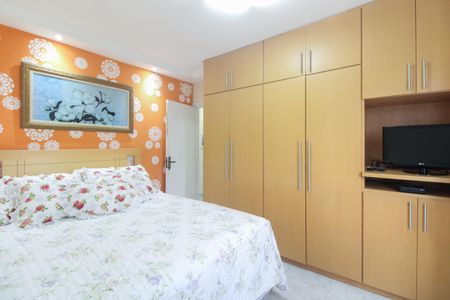 Apartamento à venda com 77m², 3 quartos e 2 vagas Apartamento à venda com 77m², 3 quartos e 2 vagasSuíte