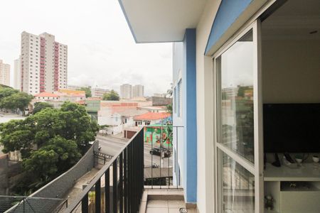 Apartamento à venda com 77m², 3 quartos e 2 vagas Apartamento à venda com 77m², 3 quartos e 2 vagasVaranda
