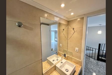 Apartamento para alugar com 162m², 5 quartos e 3 vagas Apartamento para alugar com 162m², 5 quartos e 3 vagasBanheiro 2