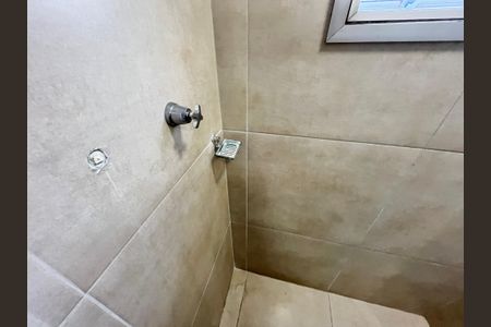 Apartamento para alugar com 162m², 5 quartos e 3 vagas Apartamento para alugar com 162m², 5 quartos e 3 vagasBanheiro da Suíte 1