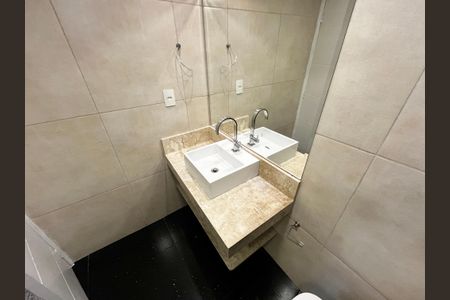 Apartamento para alugar com 162m², 5 quartos e 3 vagas Apartamento para alugar com 162m², 5 quartos e 3 vagasBanheiro 1