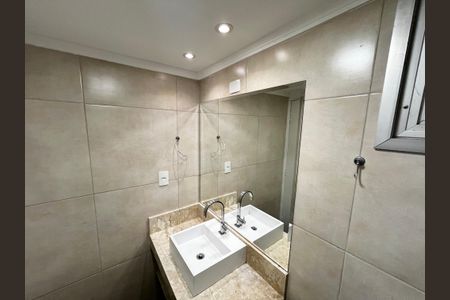 Apartamento para alugar com 162m², 5 quartos e 3 vagas Apartamento para alugar com 162m², 5 quartos e 3 vagasBanheiro 1