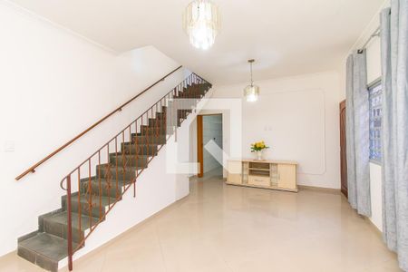 Sala de casa para alugar com 4 quartos, 126m² em Vila Prudente, São Paulo