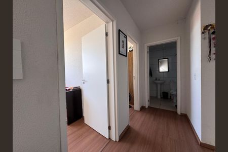 Cozinha de apartamento à venda com 2 quartos, 45m² em Feitoria, São Leopoldo
