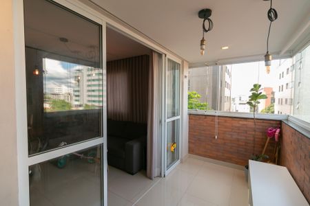 Varanda Sala de apartamento para alugar com 3 quartos, 100m² em Jaraguá, Belo Horizonte