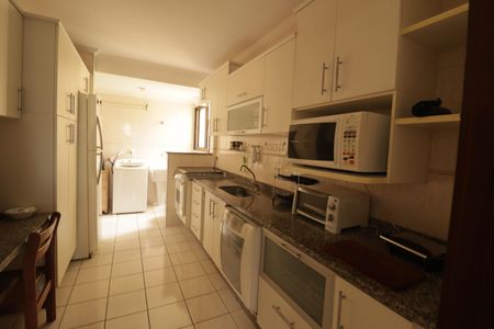 Apartamento à venda com 95m², 3 quartos e 1 vaga Apartamento à venda com 95m², 3 quartos e 1 vagaCozinha