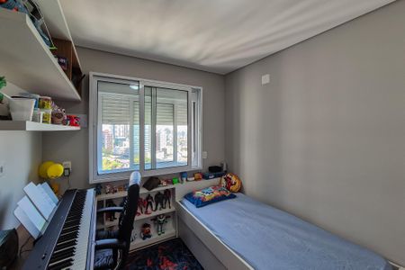 Apartamento à venda com 95m², 3 quartos e 2 vagasQuarto 2