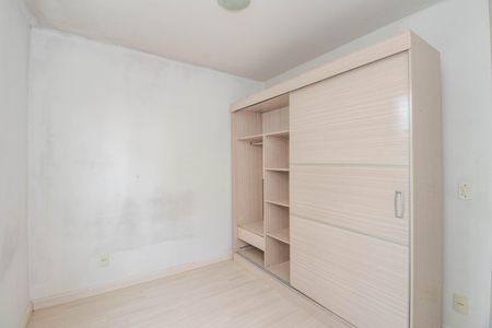 Quarto 2 de apartamento à venda com 2 quartos, 43m² em Rubem Berta, Porto Alegre