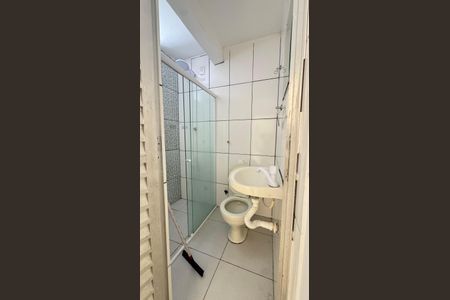 Banheiro de casa para alugar com 1 quarto, 38m² em Tororó, Salvador