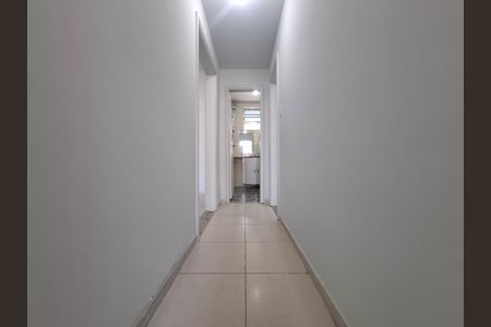 Corredor de apartamento para alugar com 2 quartos, 75m² em Catete, Rio de Janeiro
