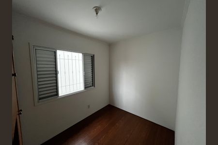 Casa à venda com 220m², 3 quartos e 4 vagasQuarto 2
