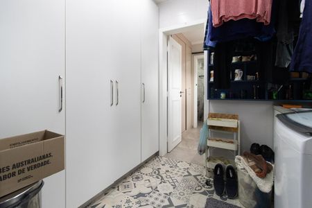 Apartamento para alugar com 264m², 5 quartos e 2 vagas Apartamento para alugar com 264m², 5 quartos e 2 vagasÁrea de Serviço