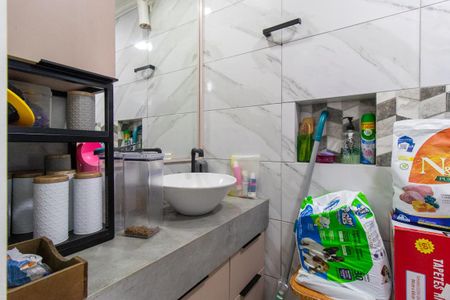 Apartamento para alugar com 264m², 5 quartos e 2 vagas Apartamento para alugar com 264m², 5 quartos e 2 vagasBanheiro