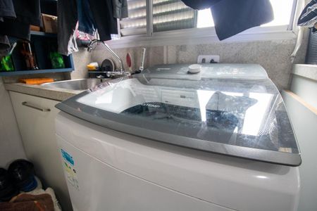 Apartamento para alugar com 264m², 5 quartos e 2 vagas Apartamento para alugar com 264m², 5 quartos e 2 vagasÁrea de Serviço