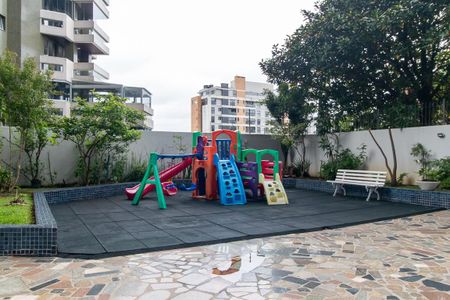 Apartamento para alugar com 264m², 5 quartos e 2 vagas Apartamento para alugar com 264m², 5 quartos e 2 vagasÁrea comum - Playground