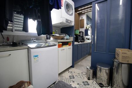 Apartamento para alugar com 264m², 5 quartos e 2 vagas Apartamento para alugar com 264m², 5 quartos e 2 vagasÁrea de Serviço