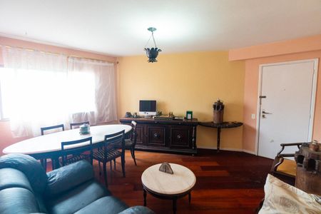 Sala de apartamento à venda com 2 quartos, 75m² em Campo Belo, São Paulo