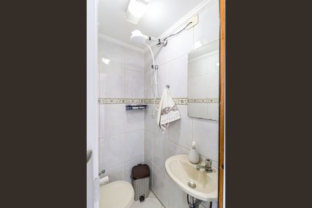 Apartamento à venda com 70m², 3 quartos e 1 vaga Apartamento à venda com 70m², 3 quartos e 1 vagaBanheiro de serviço