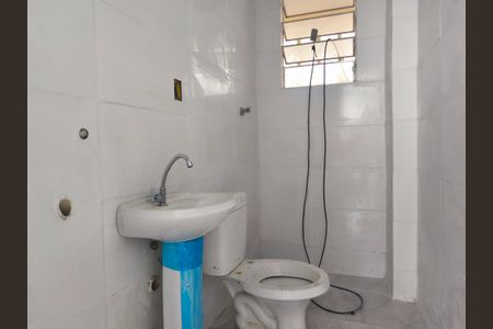 Banheiro de kitnet/studio à venda com 1 quarto, 32m² em Sé, São Paulo