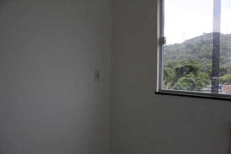 Quarto de apartamento para alugar com 1 quarto, 45m² em Tanque, Rio de Janeiro