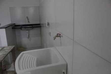 Sala/Cozinha de apartamento para alugar com 1 quarto, 45m² em Tanque, Rio de Janeiro