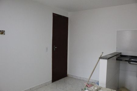 Sala/Cozinha de apartamento para alugar com 1 quarto, 45m² em Tanque, Rio de Janeiro