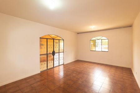 Sala de casa para alugar com 3 quartos, 208m² em Campo Grande, Rio de Janeiro