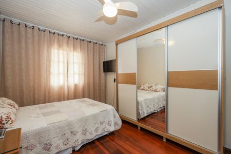 Quarto 1 de casa à venda com 3 quartos, 190m² em Jardim Monte Alegre, Taboão da Serra
