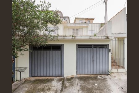 Casa à venda com 190m², 3 quartos e 2 vagasFachada