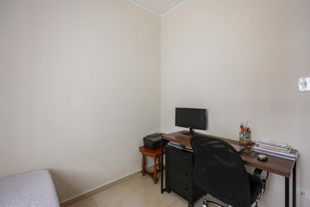 Casa à venda com 190m², 3 quartos e 2 vagasQuarto 2