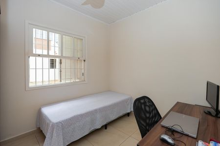 Casa à venda com 190m², 3 quartos e 2 vagasQuarto 2