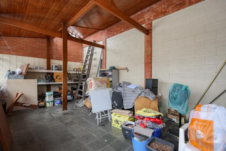 Casa à venda com 190m², 3 quartos e 2 vagasEdicula