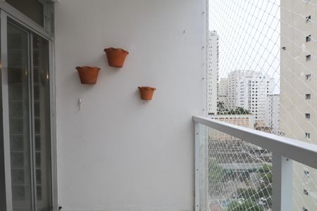 Varanda de apartamento para alugar com 2 quartos, 70m² em Centro, Guarujá