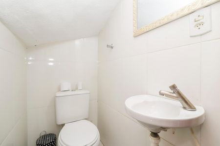 Casa de condomínio à venda com 70m², 2 quartos e 1 vagaLavabo