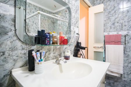 Casa à venda com 245m², 2 quartos e 2 vagas Casa à venda com 245m², 2 quartos e 2 vagasBanheiro da Suíte