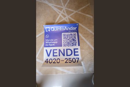 Casa à venda com 245m², 2 quartos e 2 vagas Casa à venda com 245m², 2 quartos e 2 vagasPlaca