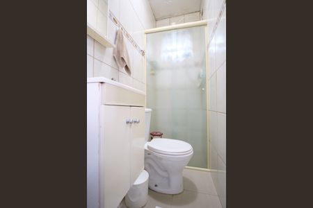 Casa à venda com 245m², 2 quartos e 2 vagas Casa à venda com 245m², 2 quartos e 2 vagasBanheiro