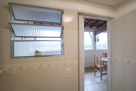 Casa à venda com 245m², 2 quartos e 2 vagas Casa à venda com 245m², 2 quartos e 2 vagasLavabo do terraço