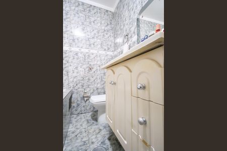 Casa à venda com 245m², 2 quartos e 2 vagas Casa à venda com 245m², 2 quartos e 2 vagasBanheiro da Suíte