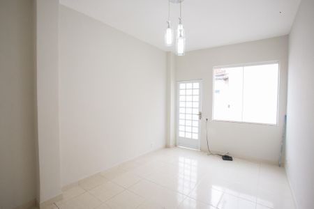 Sala de casa para alugar com 3 quartos, 85m² em Freguesia (jacarepaguá), Rio de Janeiro