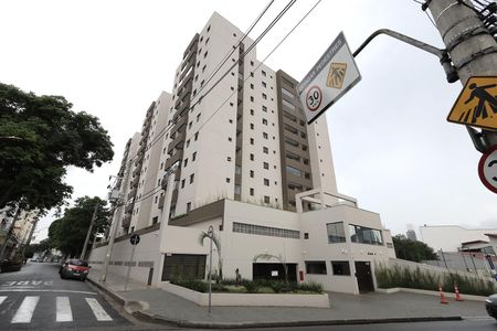 Apartamento para alugar com 47m², 1 quarto e 1 vaga Apartamento para alugar com 47m², 1 quarto e 1 vagaFachada