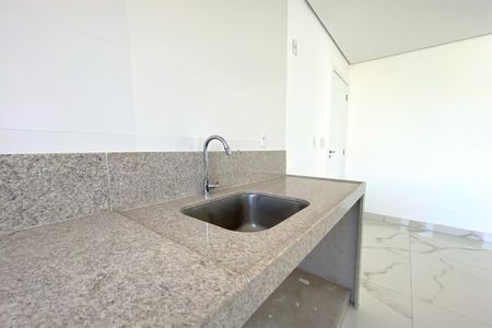 Apartamento à venda com 163m², 3 quartos e 3 vagas Apartamento à venda com 163m², 3 quartos e 3 vagasCozinha